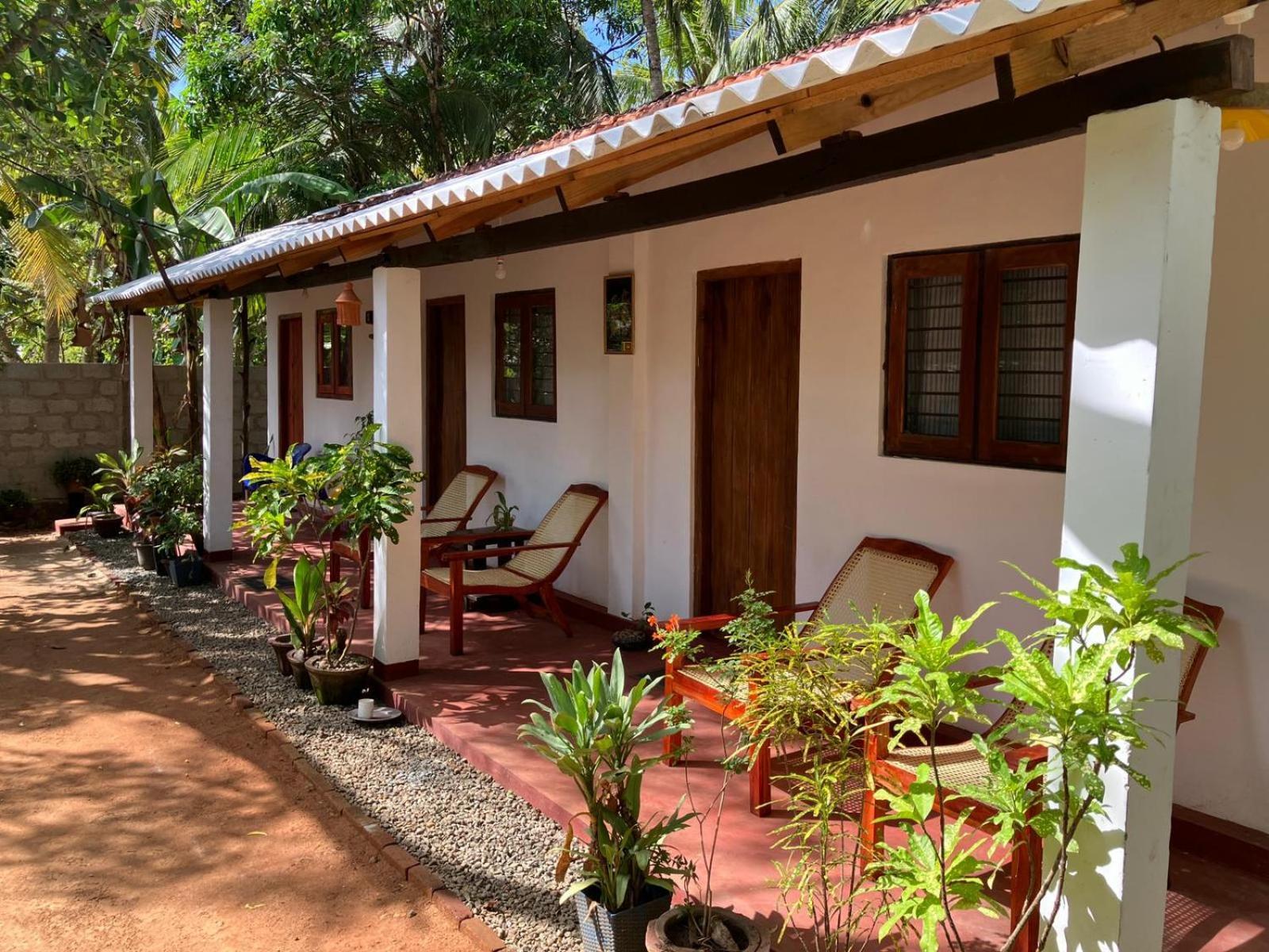 Lake House Homestay Anuradhapura Eksteriør bilde