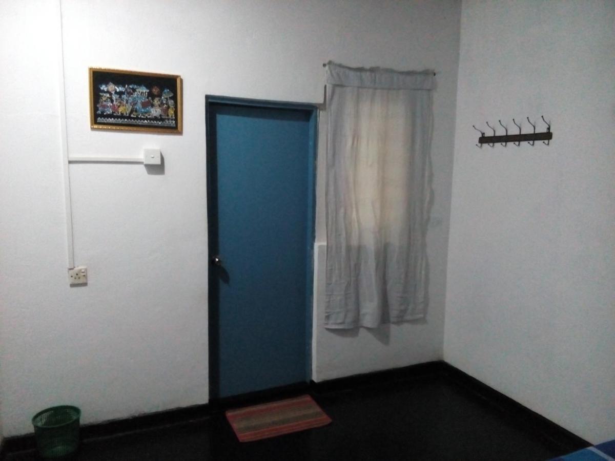 Lake House Homestay Anuradhapura Eksteriør bilde