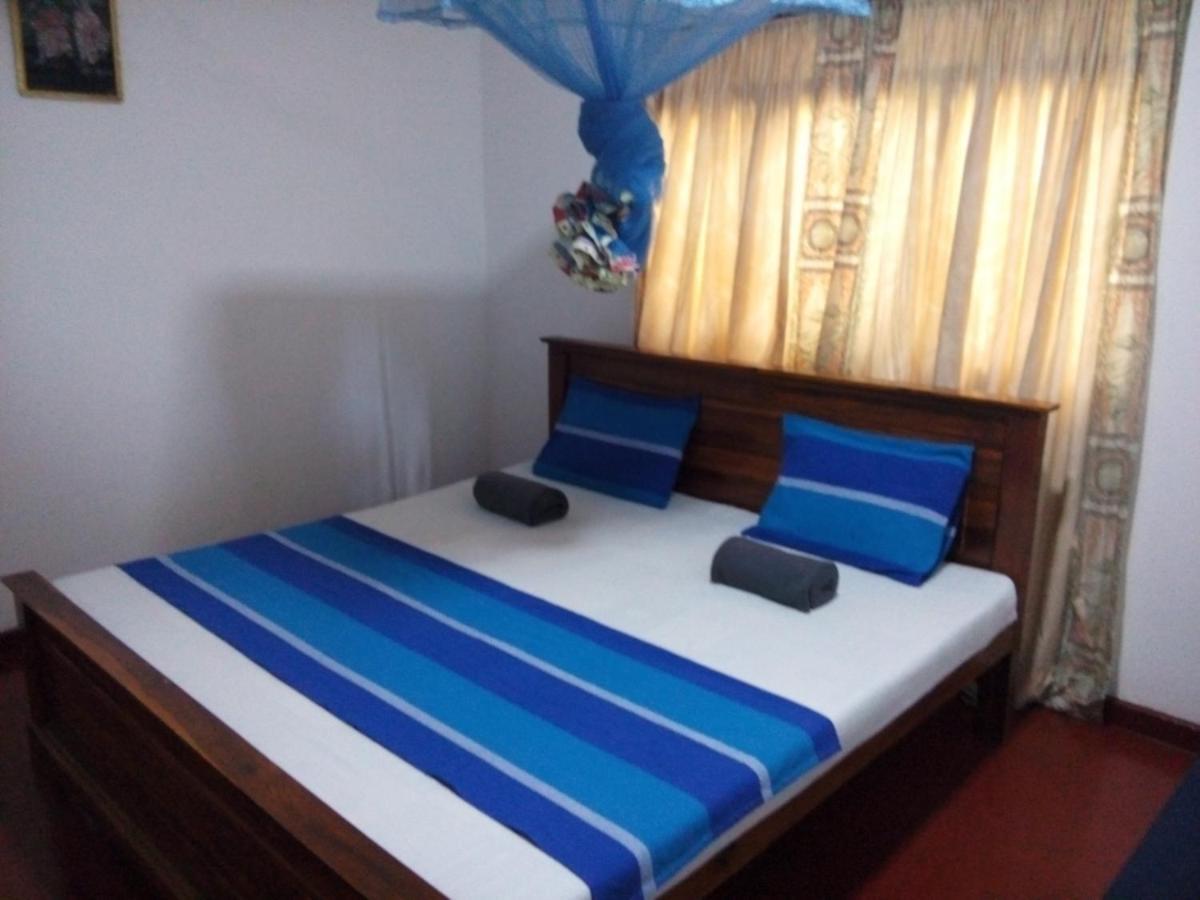 Lake House Homestay Anuradhapura Eksteriør bilde